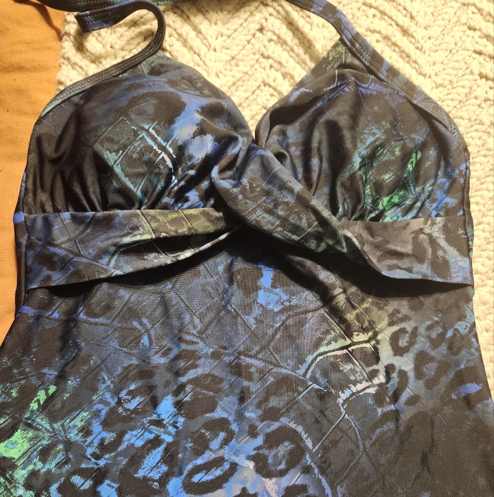 Black cheetah print bikini top